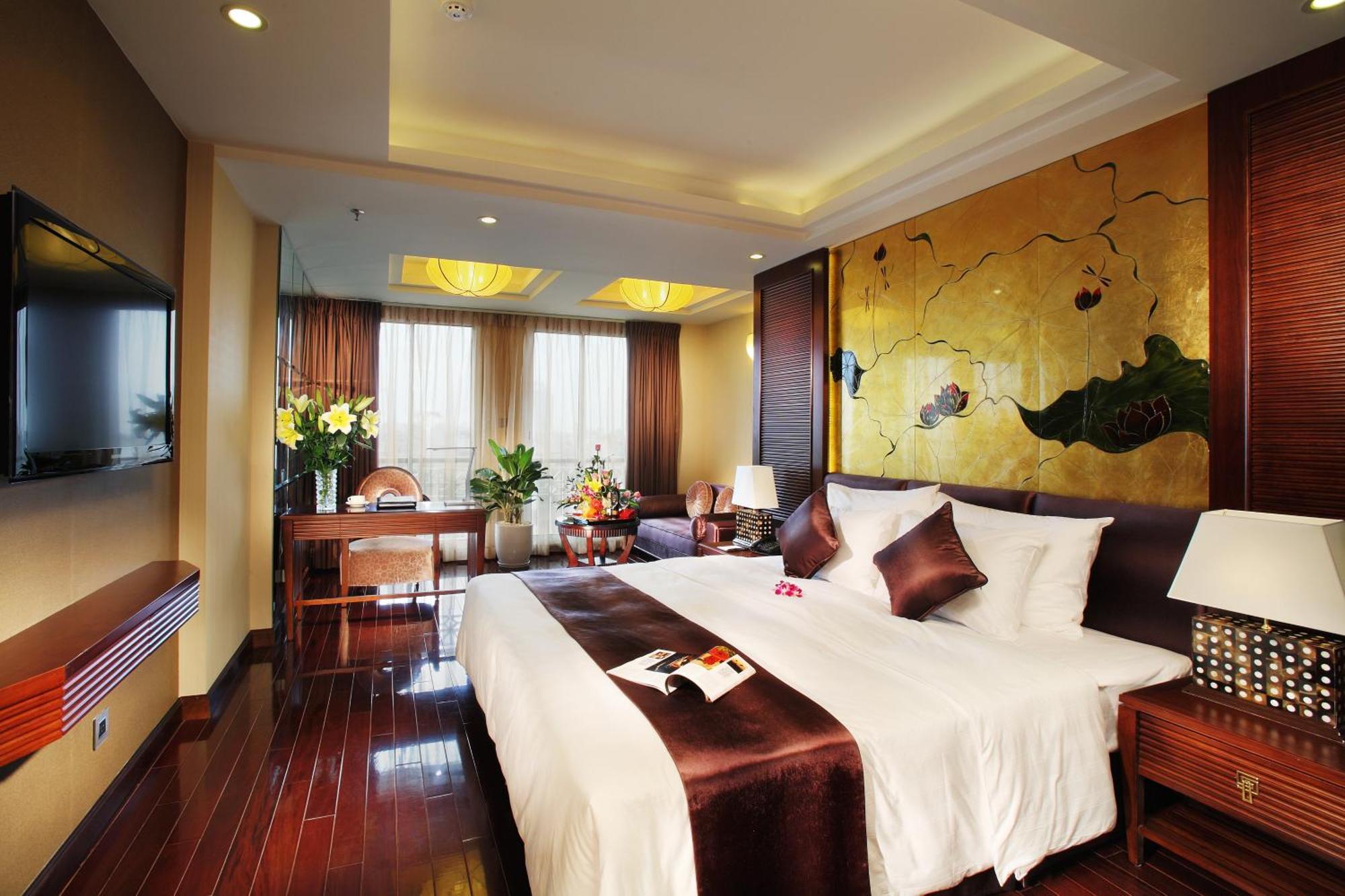 Luxury Suite